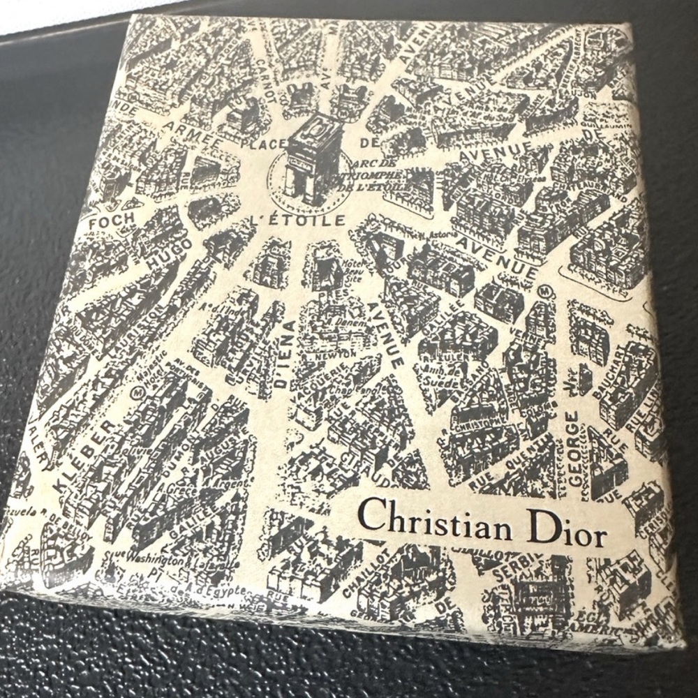Christian Dior Heart Lock & Key Nib - Picture 2 of 2